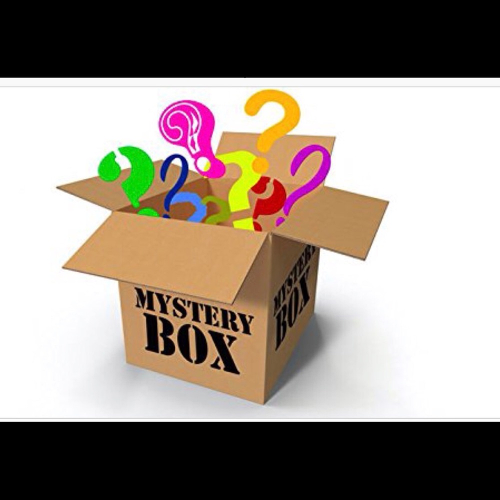 Mystery box for accessories box 📦 !!! Women !